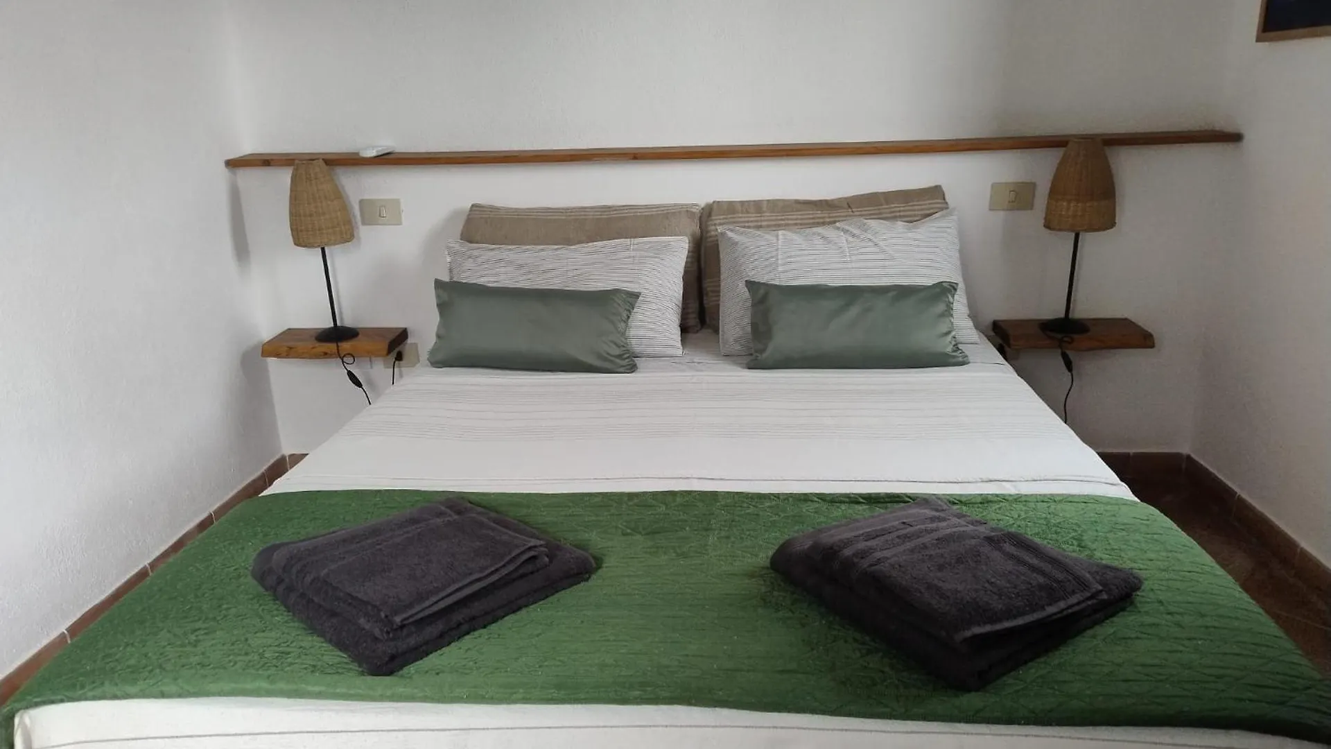 Agriturismo La Valletta Marazzino 0*,  İtalya